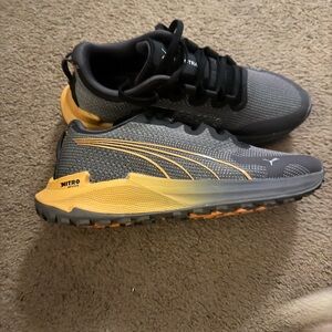 Puma Fast Trac Nitro black and orange size 7